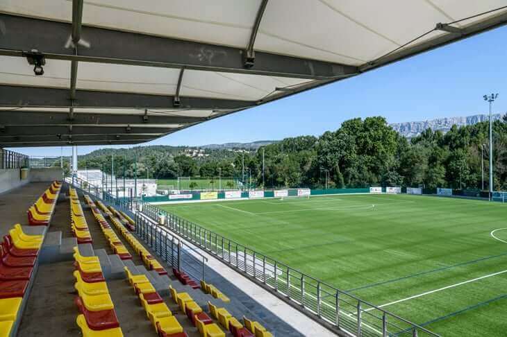 construction de tribune – rousset (13)