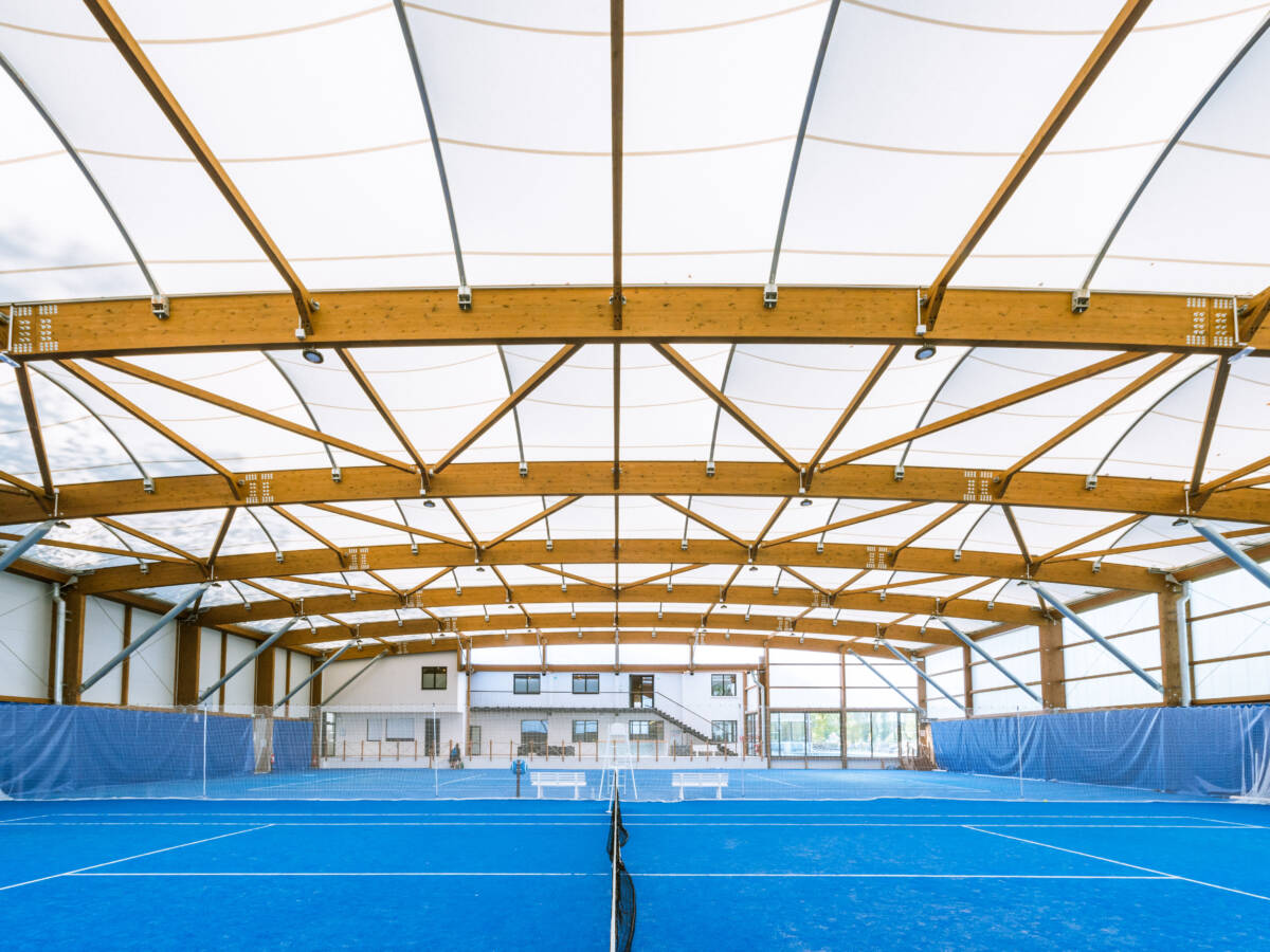 Construction halle de tennis - Marnes La Coquette (France)