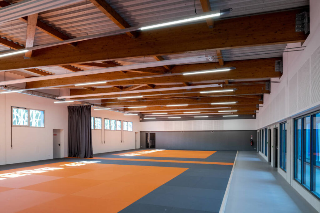design and built of a sports complex -