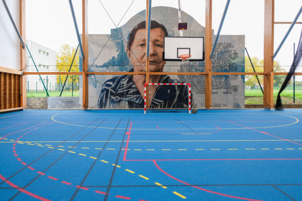 design and built of the sports hall in Saint Jean d'Angély, France