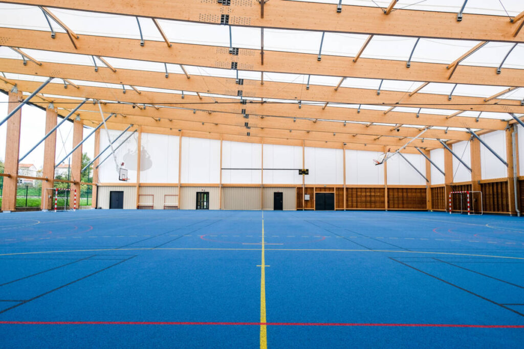 design and built of the sports hall in Saint Jean d'Angély, France