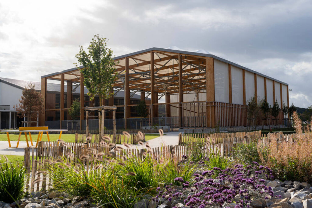 Construction d'un préausport à Houlgate avec équipements motorisés