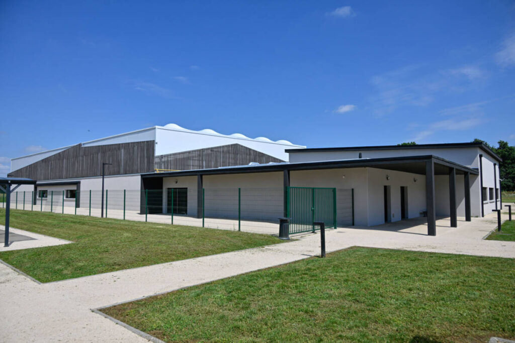 Construction d'un gymnase à Villemoirieu