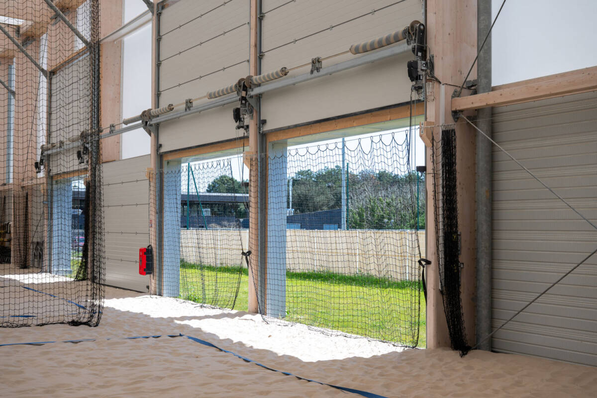 Construction d’un bâtiment en charpente bois et enveloppe textile tempéré de 950 m² à Saint-Martin-de-Ré