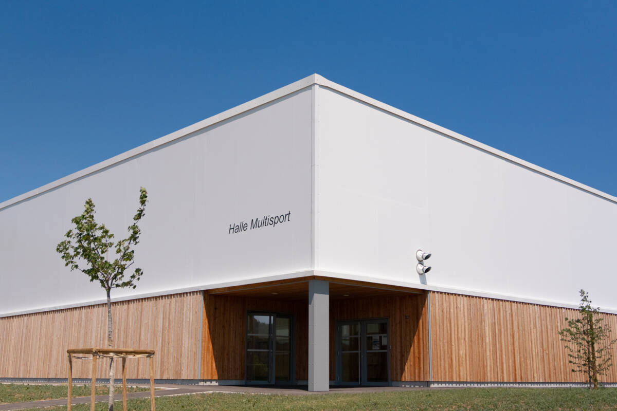 Halle multisport construite par SMC2 aux Premiers Sapins dans le Doubs